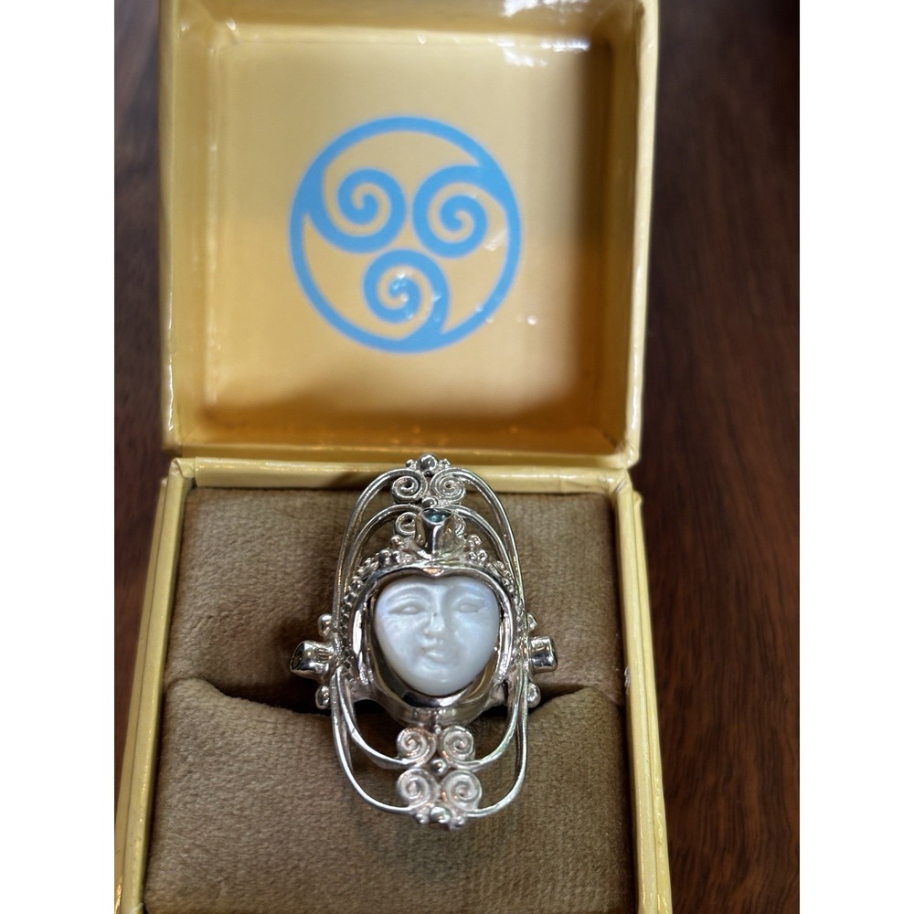 Sagen Mother Of Pearl Carved Goddess Blue Topaz Ring Sterling Silver Size 7.75 - Picture 11 of 11